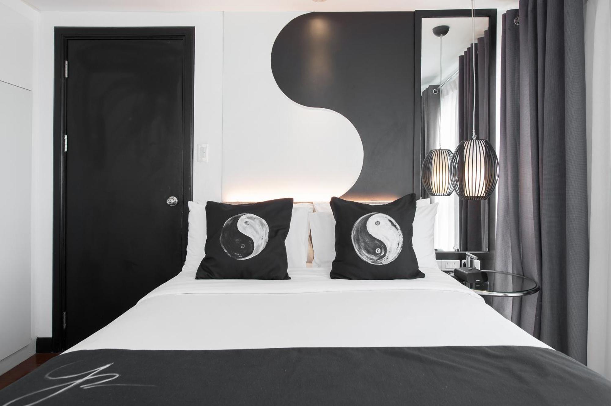 Y2 Managed By Hii Hotel Makati City
